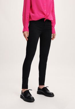 Celsi Super Skinny Jeans