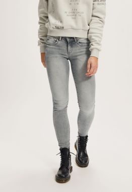 Lynn Mid Super Skinny Jeans 