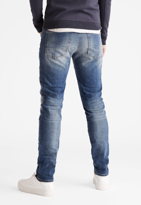 Porter Slim Tapered Jeans