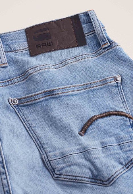 Revend Skinny Jeans