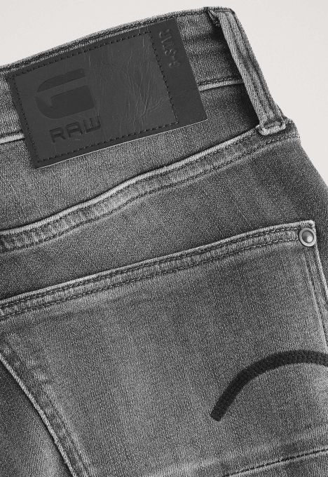 Revend FWD Skinny Jeans