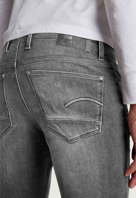  Revend FWD Skinny Jeans
