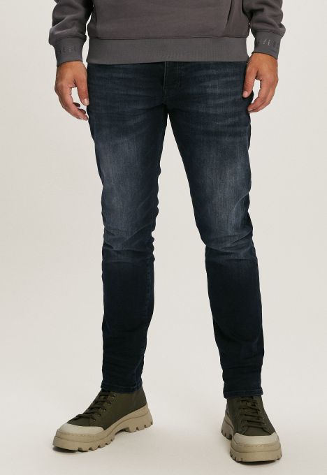 Lewis Regular Tapered Jeans