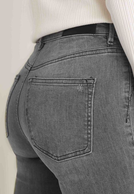 Celsi Super Skinny Jeans