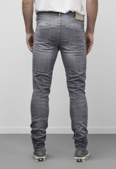 Porter Slim Tapered Jeans