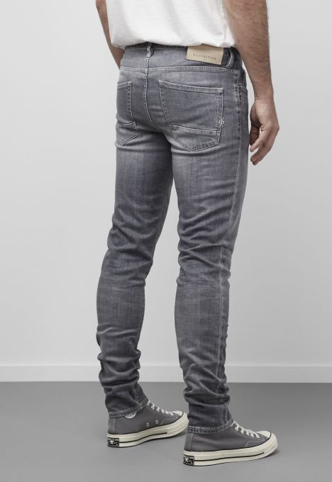 Porter Slim Tapered Jeans