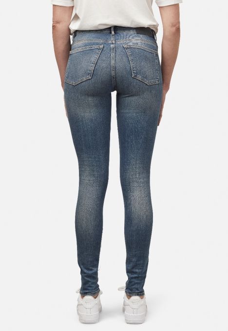 Cassy Skinny Jeans
