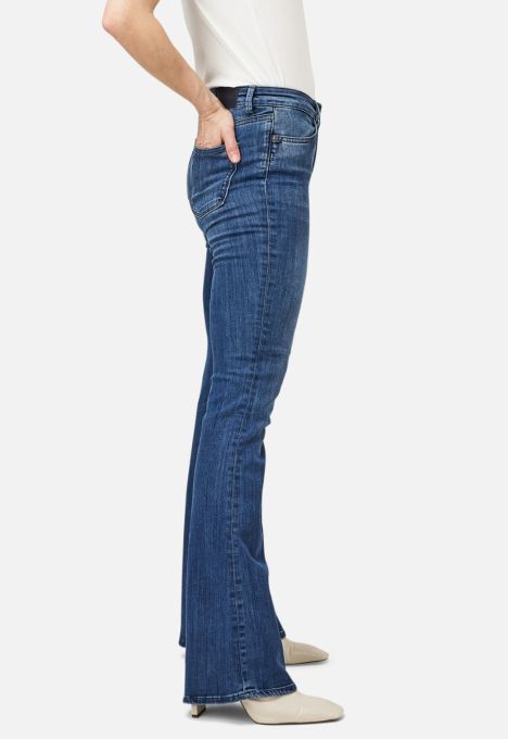 Celsi Flare Jeans