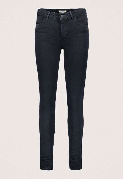 Celsi Super Skinny Jeans