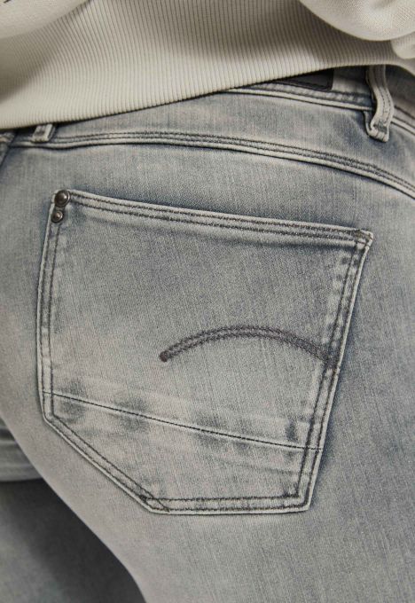 Lynn Mid Super Skinny Jeans 