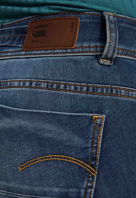 Midge Mid Straight Jeans