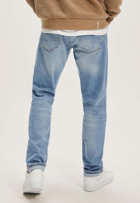 Lewis Regular Tapered Jeans 