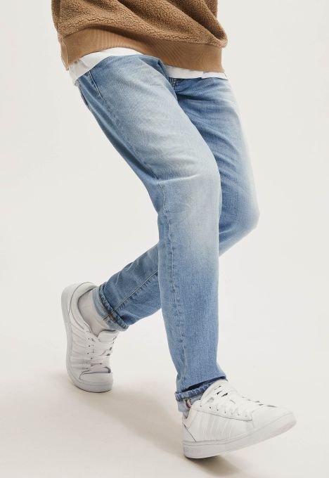 Lewis Regular Tapered Jeans 