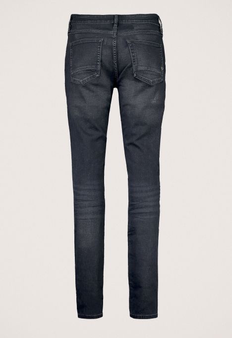 Porter Slim Tapered Jeans