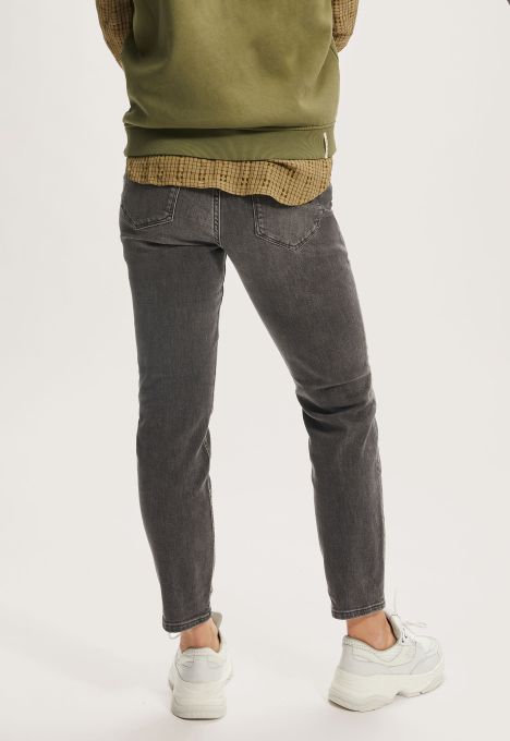 Cinna Girlfriend Slim Jeans